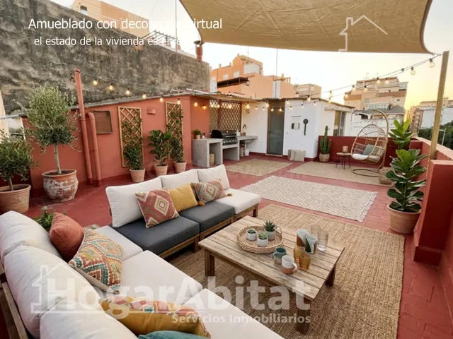 AMPLIA CASA CON TERRAZA Y GARAJE CERCA DE LA PLAYA DE SAGUNT - foto 2