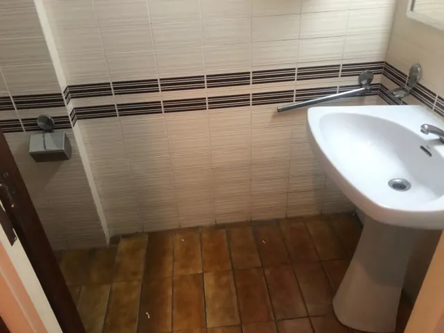Local comercial — 10