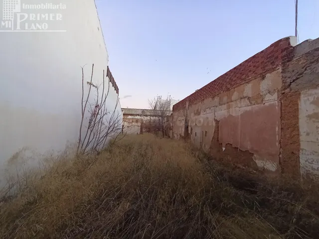 Oportunidad de Inversión en Tomelloso: Solar en Calle Pelayo - foto 3