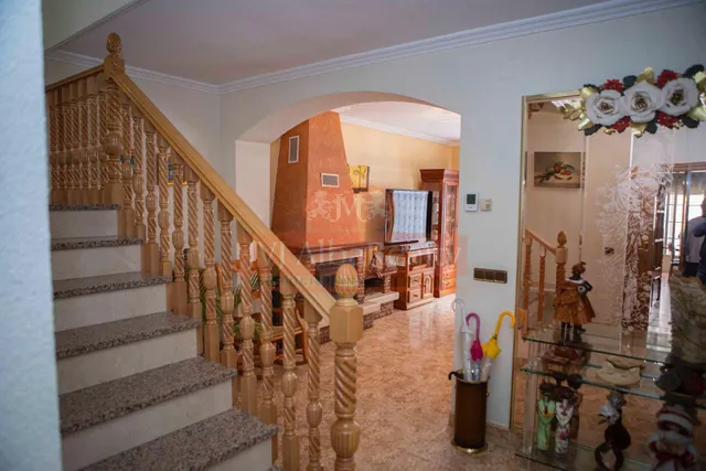 EN VENTA CASA O CHALET INDEPENDIENTE EN ZONA SAN PABLO. — 20