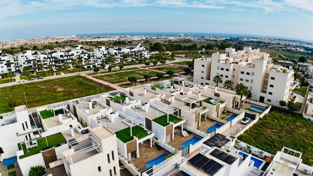 Villa 5 habitaciones 221m² en venta - Montezenia - foto 3