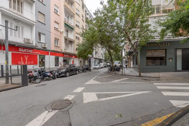 Piso de 87 m2 con 3 dormitorios en Pedro Antonio de Alarcón, junto a Recogidas — 7