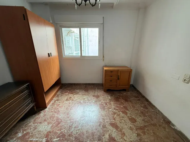 ACOGEDOR PISO EN AVENIDA JUAN CARLOS I — 9