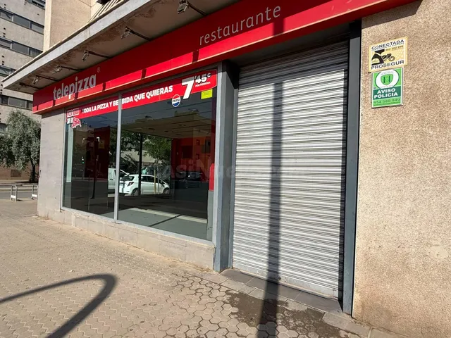 Magnífico local comercial en alquiler - foto 2