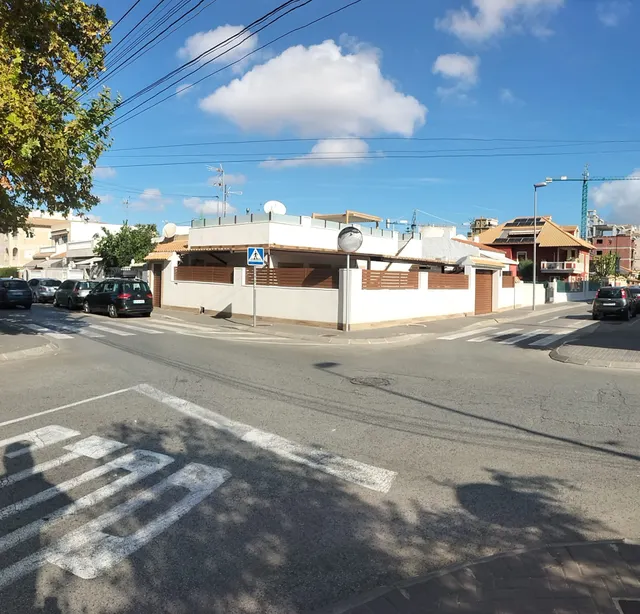 Chalet de lujo 2hab nueva Torrevieja con solarium y garaje — 28