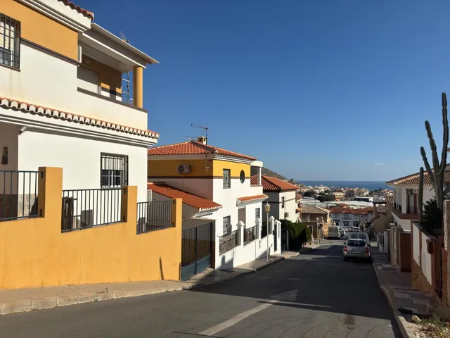 Exclusivo chalet independiente con apartamento en Castell de Ferro, la joya de la Costa Tropical — 25