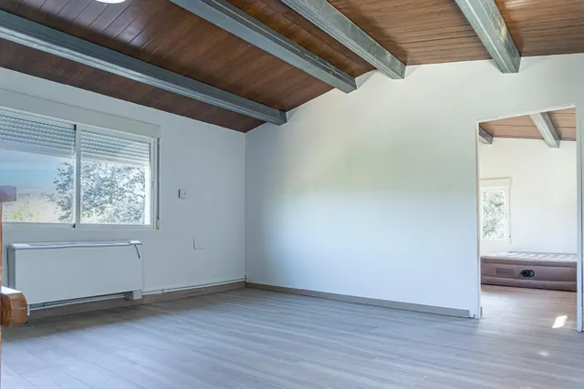 ESPECTACULAR CASA CON TERRENO EN LA SIERRA SUR — 20