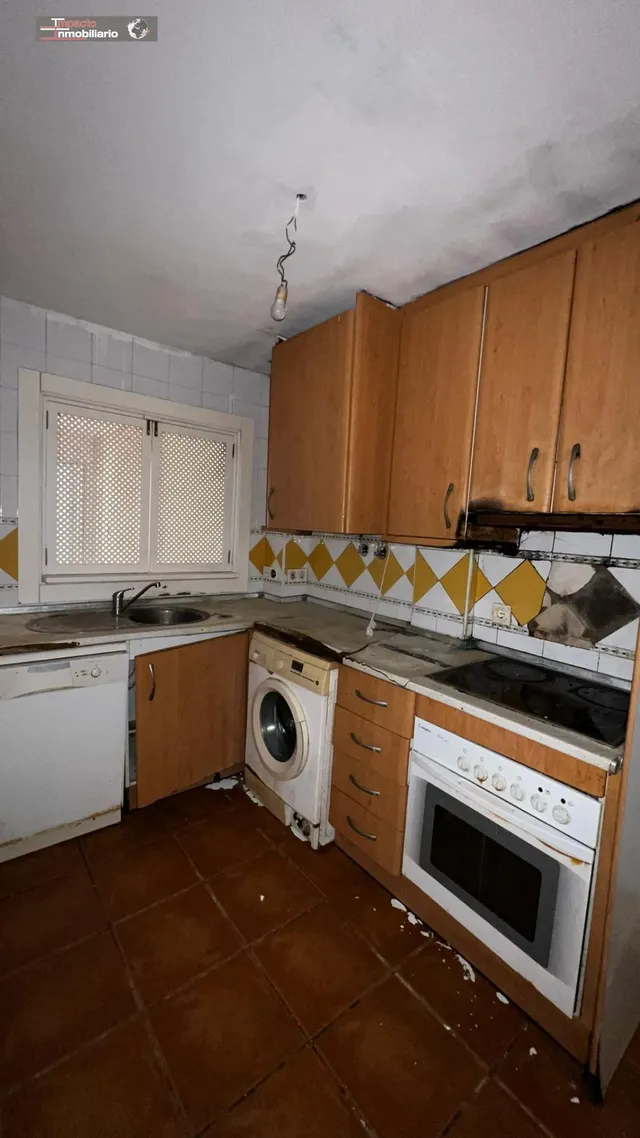 Amplio Piso en Mojácar con Potencial para Reformar - €199,000 — 16