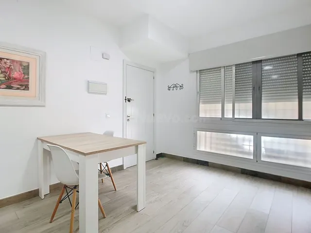 Apartamento 3 habitaciones 156m² en venta - Cruz de Humilladero- Paseo de los Tilos — 4