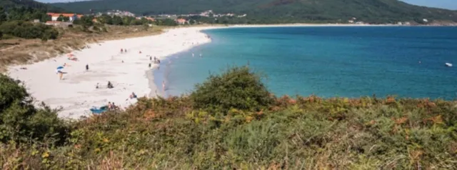 Finca Rústica con estructura de chalet en construcción a 5 minutos de la playa de "Langosteira" (Finisterre) — 4