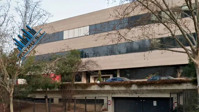 ¡ATENCIÓN INVERSORES! LOTE DE 94 PLAZAS DE GARAJE EN SAN SEB