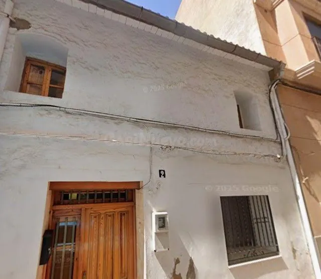 Se vende piso CESIÓN DE REMATE en C/ VALENCIA en Alginet (Va