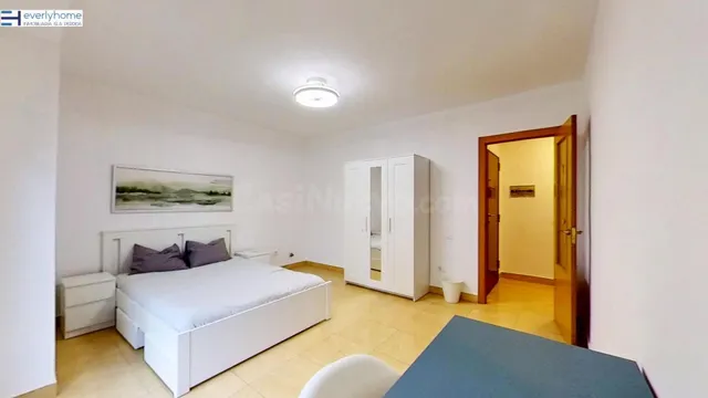 AMPLIA HABITACIÓN DE ALQUILER EN MISLATA CON BALCÓN — 3