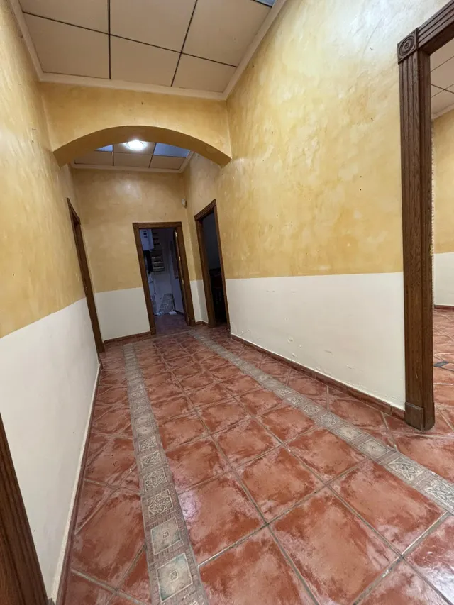 LOCAL COMERCIAL DE 300 m2 – ALQUILER CON OPCIÓN DE COMPRA — 26