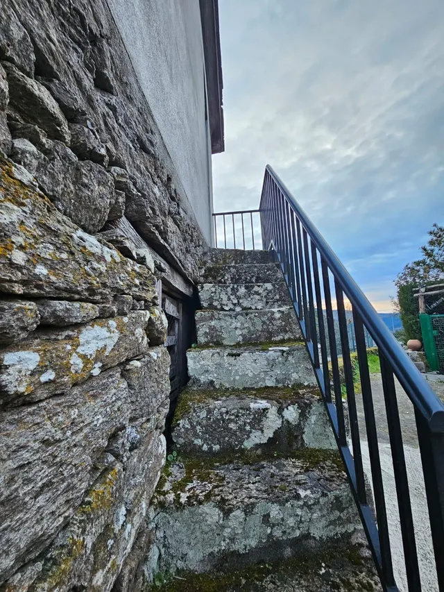 Preciosa casa para restaurar en la zona de Castro Caldelas — 6