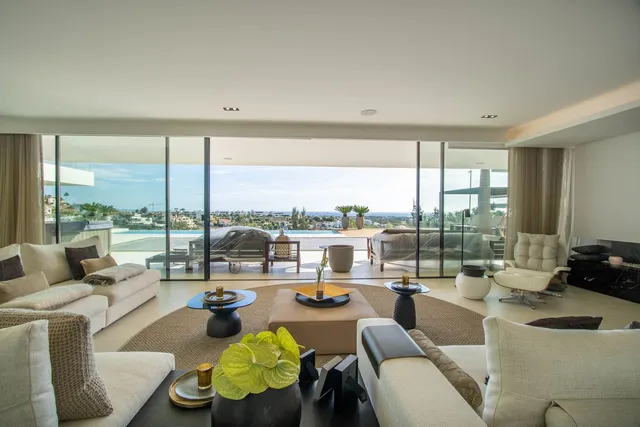 Chalet 5 habitaciones 616m² en venta - Costa del Sol — 25