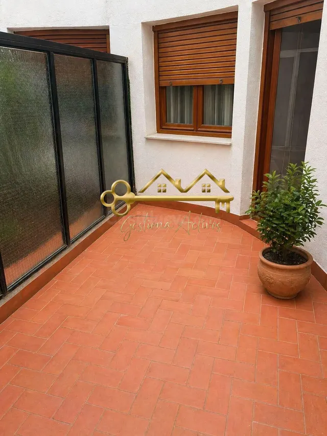 Piso amplio y luminoso en Plaza de Concepción, Ontinyent – r - foto 3
