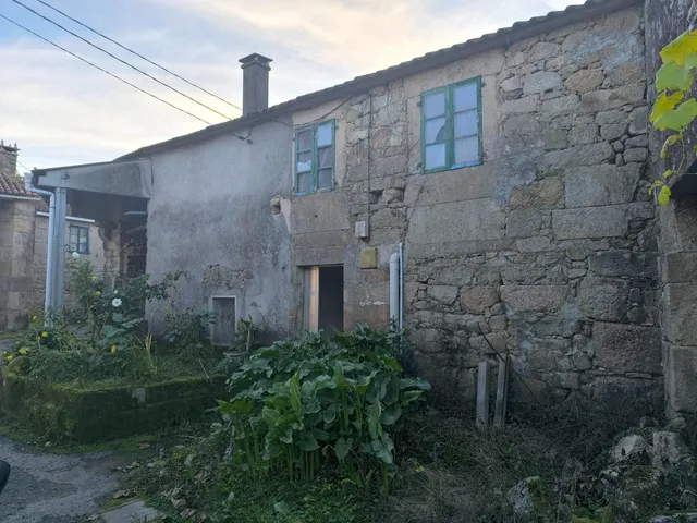 CASA DE PIEDRA PARA RESTAURAR EN BASTAVALES — 3
