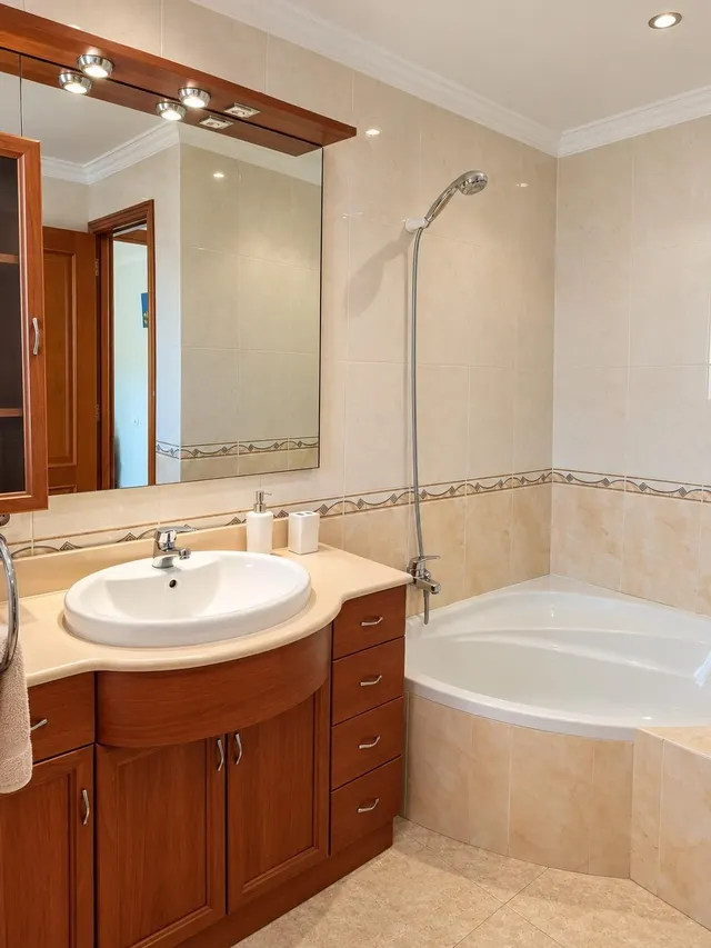 Chalet independiente con amplias terrazas, jardín y garaje en Marratxí — 12