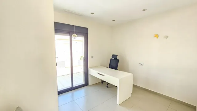 Villa 3 habitaciones 125m² en venta - Cuidad Quesada — 36