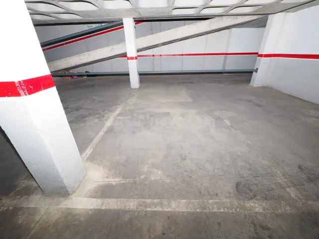 SE VENDE PLAZA DE PARKING EN TERRASSA, ZONA PERE PARRES - foto 2