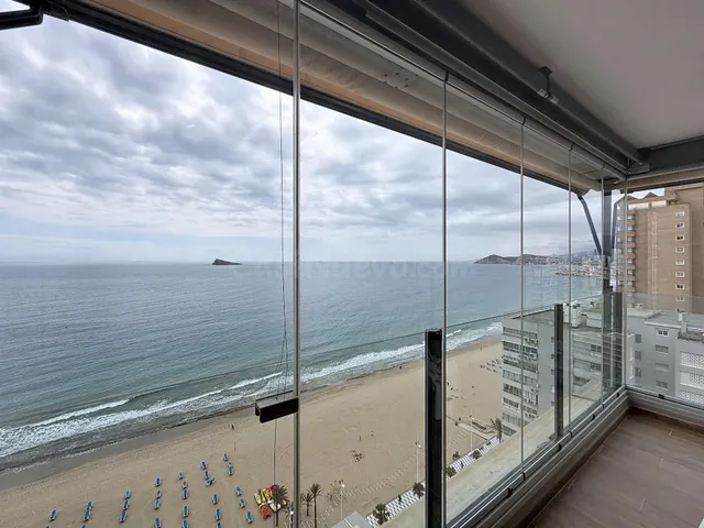Apartamento Exclusivo Frente al Mar en Playa de Levante – Be - foto 5