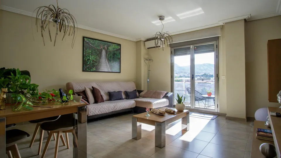 Piso en venta en Avenida de Ronda de Elda!!!