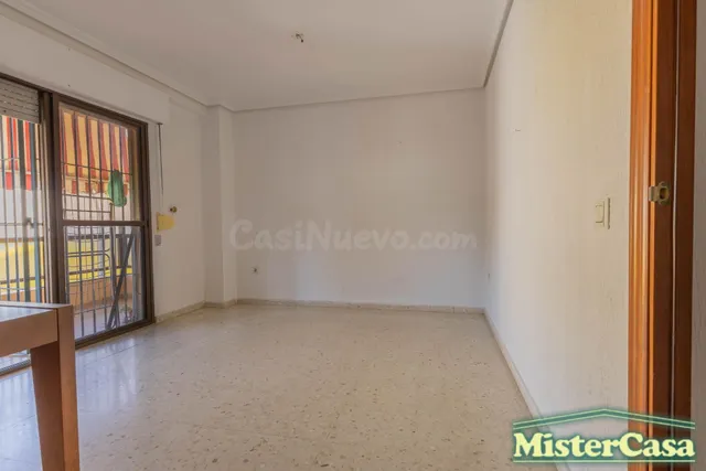 EXCLUSIVA Piso de 2 dormitorios con terraza y ascensor en Las Delicias - Listo para entrar — 4