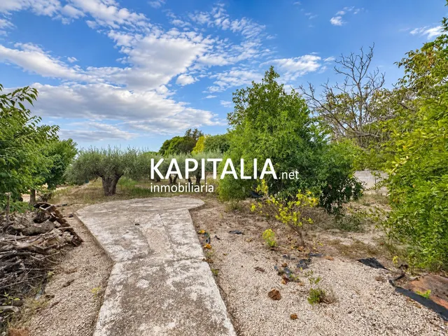 Casita a la venta en Ontinyent , partida La Solana . — 21
