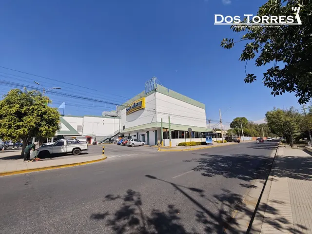 Local comercial 60m² en venta - Hipodromo — 28