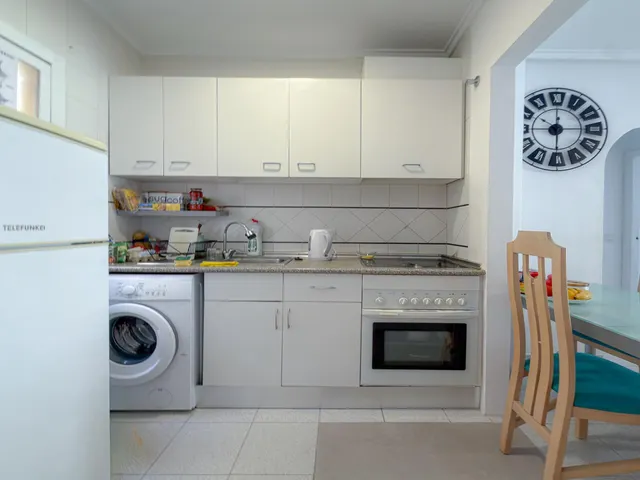 Acequion! Fantastico apartamento con amplia terraza y vistas laterales al mar + Gigantesca piscina comunitaria + Licencia turística (300 mts playa) — 11