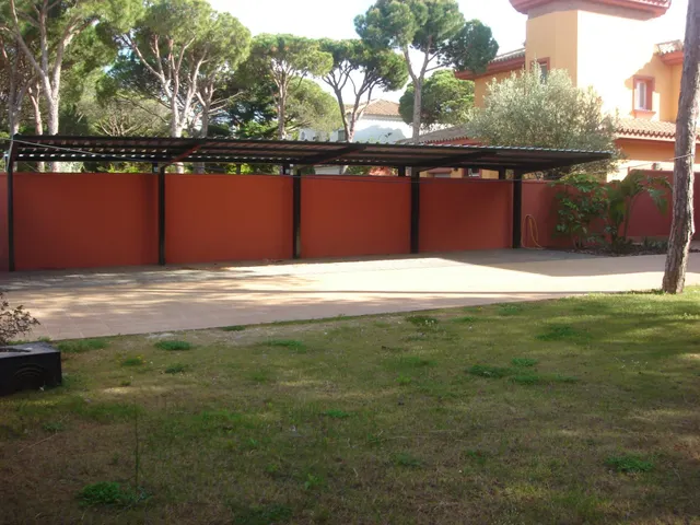Gran chalet a 800 metros de la playa de La Barrosa en parcela de 1200 m2 — 4