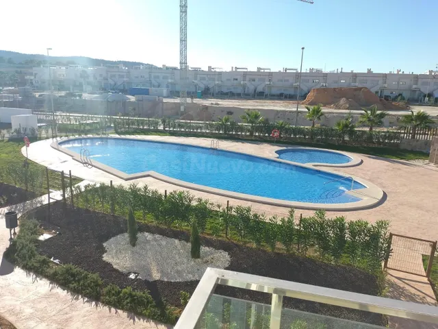 RESIDENCIAL DE OBRA NUEVA DE BUNGALOW EN VISTABELLA