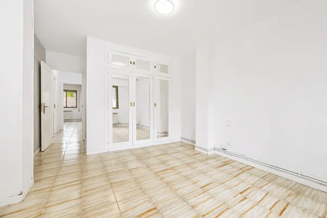 Piso 3 habitaciones 107m² en venta - Casco Antiguo — 17