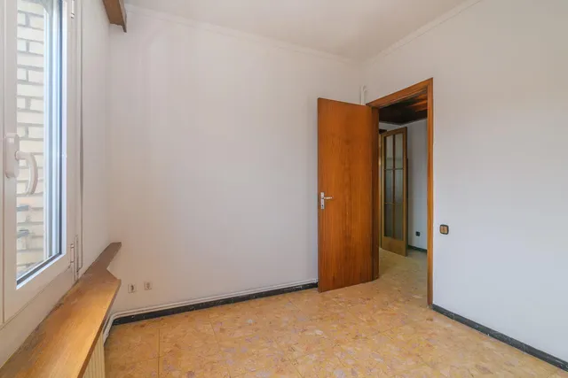 ÀTIC ZONA POBLE NOU — 24