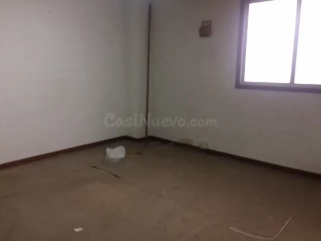 LOCAL COMERCIAL - foto 4