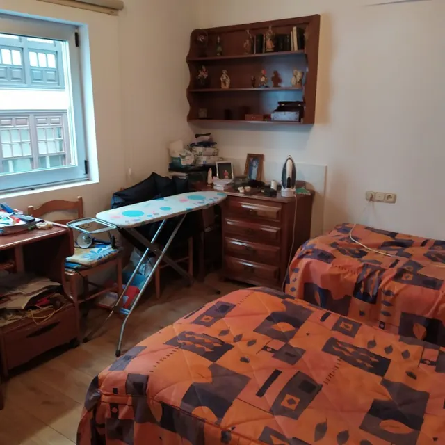 SE VENDE PISO DE 3 habitaciones EN PADRON — 8