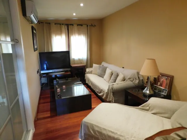Venta - villa de lujo - Torrevieja - 6 dormitorios - 5 baños - 328 m2 - parcela 1066 m2 - piscina - garaje — 27