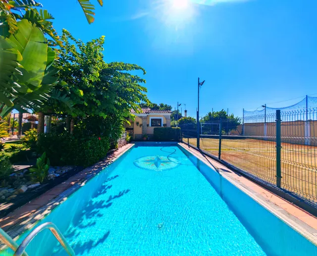 1.213 M2 DE PARCELA, DOS construcciones Y UN EXTERIOR QUE LO CAMBIA TODO — 29