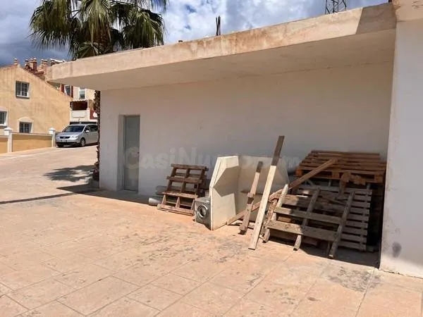 Venta de 2 Pisos en construcción + 2 Plazas de PK, Urbanización La Noria, en Nerja - Málaga. — 4