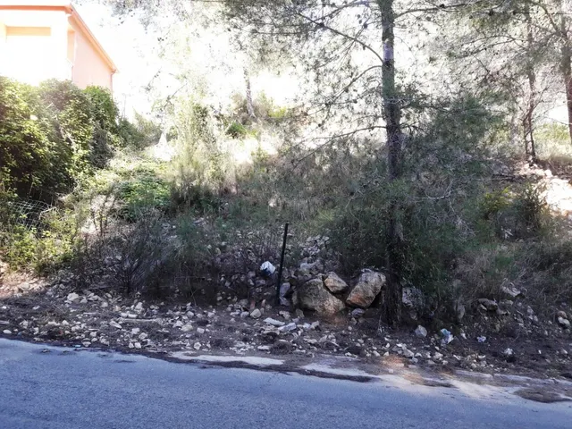 PARCELA DE 947 m2 EN COSTA CUNIT - TARRAGONA — 2