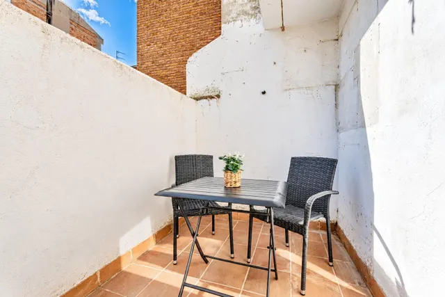 Pis en venta a zona Passeig Verdabuer — 27