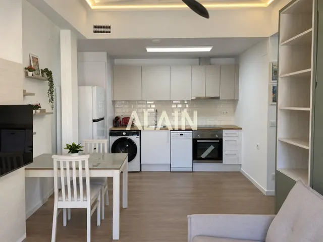 Piso nuevo a estrenar en pleno centro histórico de Valencia - foto 3