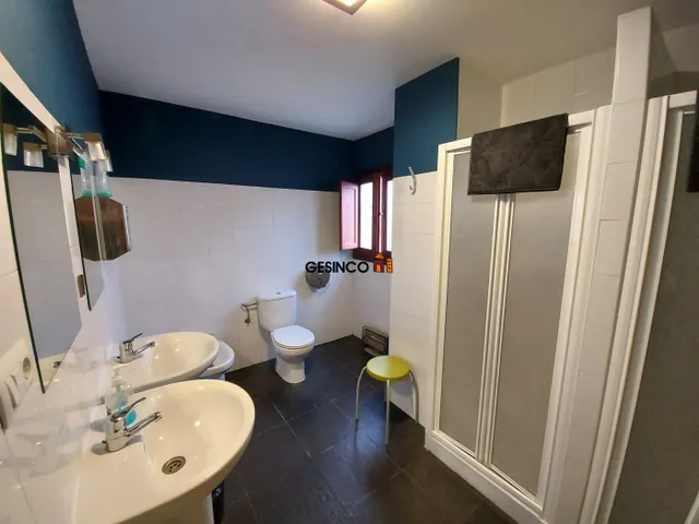 ENCANTADORA CASA REFORMADA, EN CASCO ANTIGUO — 13