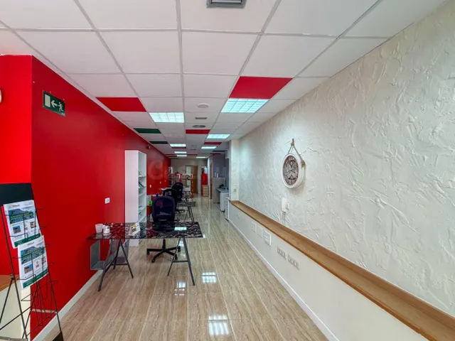 ALFA PRESENTA Fantastico Local de 120 m2 – Vista Alegre - foto 5