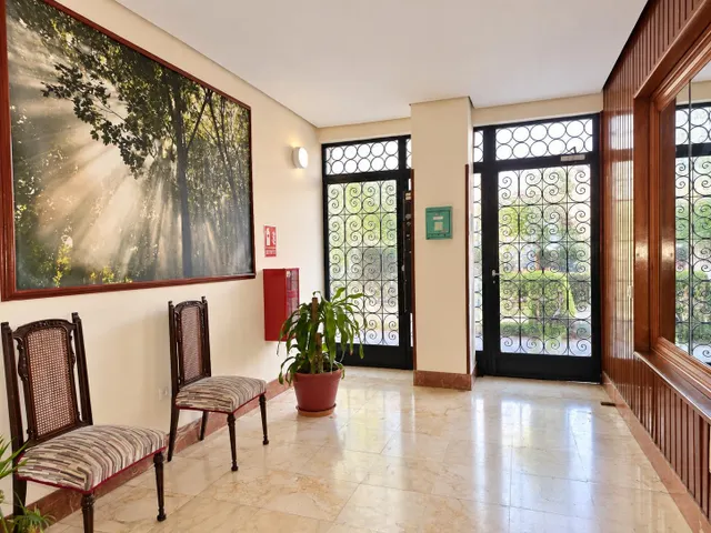 Piso luminoso de 3 dormitorios con terraza en Avenida de Mijas, Fuengirola — 14