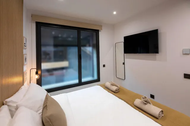 APARTAMENTO SEMINUEVO - AMUEBLADO CON TRASTERO Y GIMNASIO - CERCA DE LAS CANTERAS — 9
