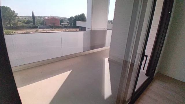 PISO DE NUEVA CONSTRUCCIÓN EN ZONA DE CIUTAT JARDÍ — 44