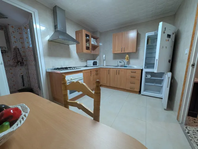 4 DORMITORIOS ,,, PISO ,, CERCA DE LA UNIVERSIDAD — 6