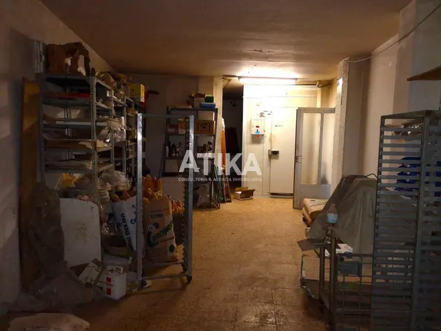 LOCAL VENTA ACONDICIONADO COMO PANADERÍA — 10